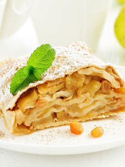 Штрудель с яблоками